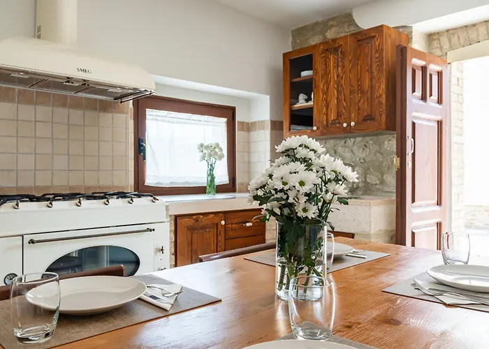 Carulli - Yourplace Abruzzo * Villa Caldari